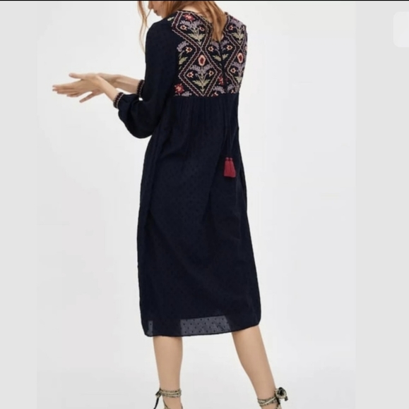 ZARA EMBROIDERED DOTTED MESH MIDI DRESS FLORAL - Picture 3 of 5